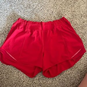 Lululemon Hotty Hot Short 4in
